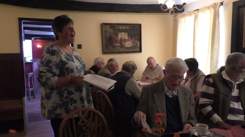 KAY WOOD AT LUNCHCLUB6 (2)